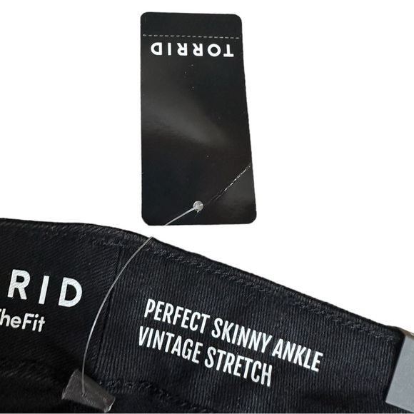 Torrid Perfect Skinny Ankle Vintage Stretch Black Jeans Size 22R NWT - Picture 6 of 11